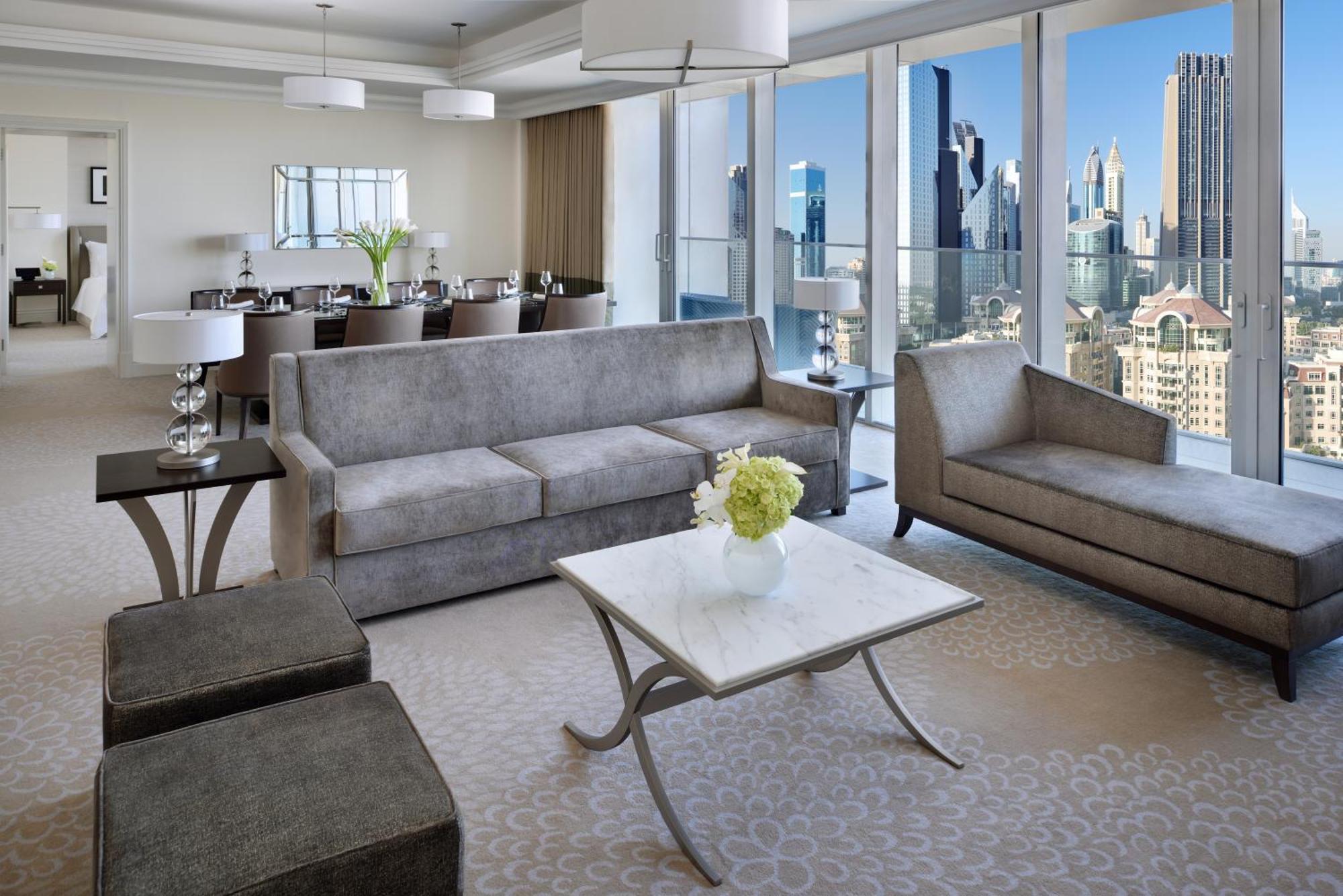 Kempinski The Boulevard Dubai Bagian luar foto A suite at the Atlantis Paradise Island